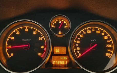 Opel Zafira B, 2011 год, 680 000 рублей, 9 фотография