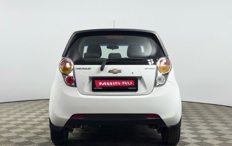 Chevrolet Spark III, 2011 год, 440 000 рублей, 4 фотография