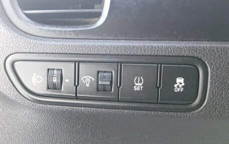 KIA Rio IV, 2019 год, 1 599 000 рублей, 13 фотография