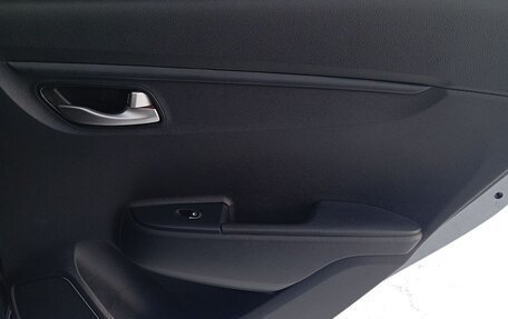 KIA Rio IV, 2019 год, 1 599 000 рублей, 18 фотография