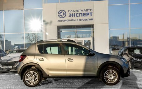 Renault Sandero II рестайлинг, 2018 год, 1 150 000 рублей, 4 фотография