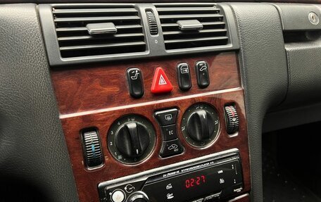 Mercedes-Benz E-Класс, 2002 год, 599 000 рублей, 10 фотография