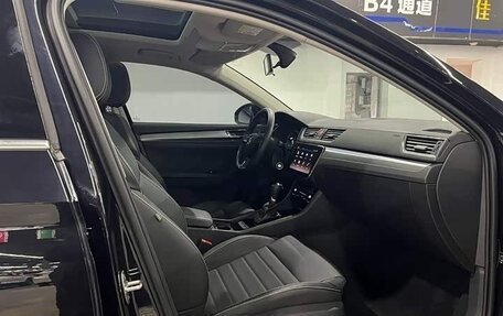 Skoda Superb III рестайлинг, 2022 год, 2 625 000 рублей, 18 фотография