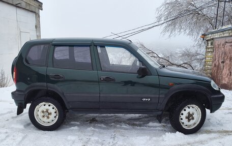 Chevrolet Niva I рестайлинг, 2004 год, 288 000 рублей, 5 фотография