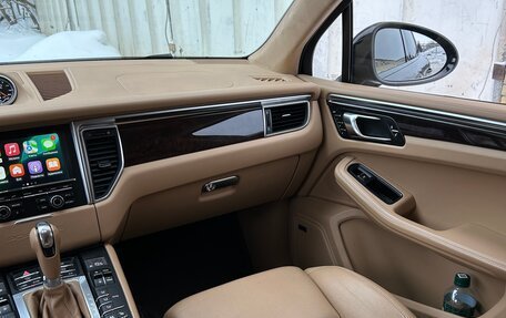 Porsche Macan I рестайлинг, 2014 год, 3 190 000 рублей, 15 фотография