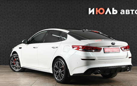KIA Optima IV, 2018 год, 2 400 000 рублей, 8 фотография