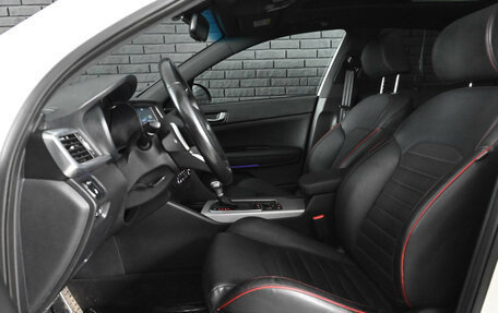 KIA Optima IV, 2018 год, 2 400 000 рублей, 10 фотография