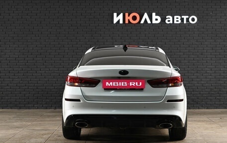 KIA Optima IV, 2018 год, 2 400 000 рублей, 7 фотография