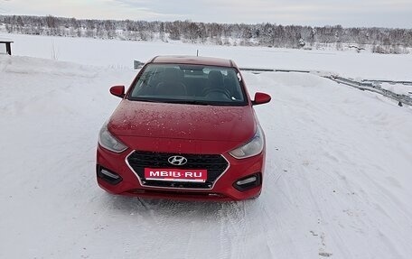 Hyundai Solaris II рестайлинг, 2018 год, 1 250 000 рублей, 1 фотография