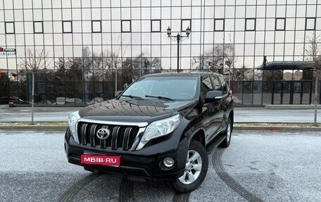 Toyota Land Cruiser Prado 150 рестайлинг 2, 2015 год, 2 770 000 рублей, 1 фотография