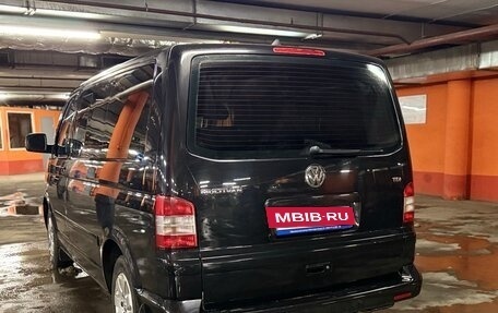 Volkswagen Multivan T5, 2008 год, 2 000 000 рублей, 3 фотография