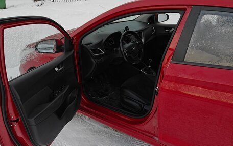 Hyundai Solaris II рестайлинг, 2018 год, 1 250 000 рублей, 16 фотография