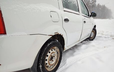 Renault Logan I, 2015 год, 370 000 рублей, 17 фотография