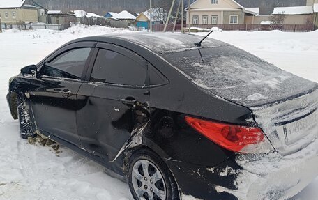 Hyundai Solaris II рестайлинг, 2013 год, 570 000 рублей, 2 фотография
