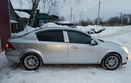 Opel Astra H, 2011 год, 600 000 рублей, 3 фотография