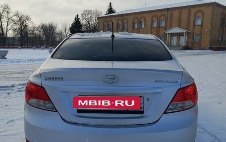 Hyundai Solaris II рестайлинг, 2013 год, 695 000 рублей, 10 фотография