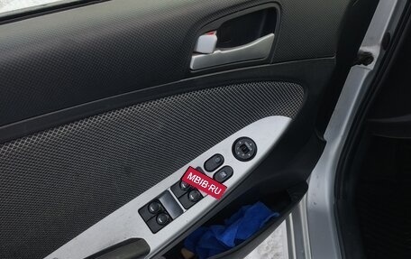 Hyundai Solaris II рестайлинг, 2013 год, 695 000 рублей, 17 фотография