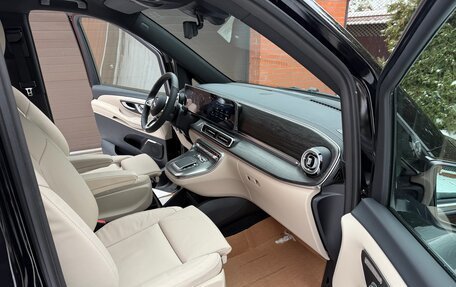 Mercedes-Benz V-Класс, 2025 год, 14 490 000 рублей, 13 фотография