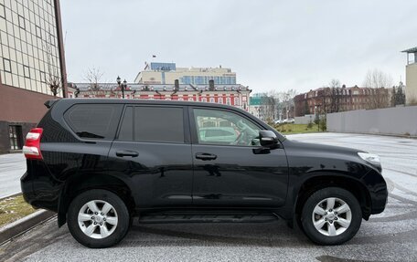 Toyota Land Cruiser Prado 150 рестайлинг 2, 2015 год, 2 770 000 рублей, 5 фотография