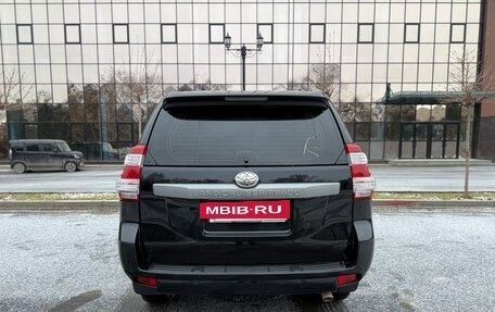 Toyota Land Cruiser Prado 150 рестайлинг 2, 2015 год, 2 770 000 рублей, 7 фотография