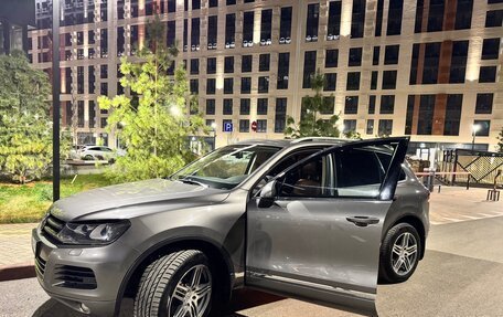 Volkswagen Touareg III, 2012 год, 2 400 000 рублей, 8 фотография