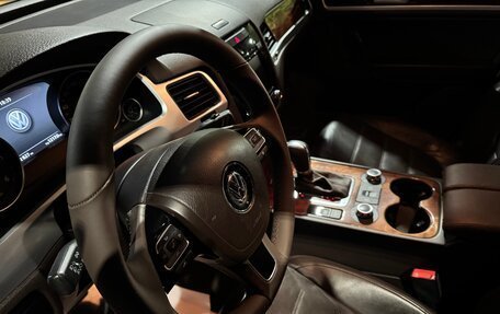 Volkswagen Touareg III, 2012 год, 2 400 000 рублей, 7 фотография