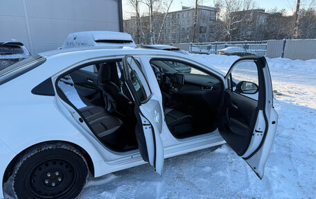 Toyota Corolla, 2022 год, 2 700 000 рублей, 5 фотография