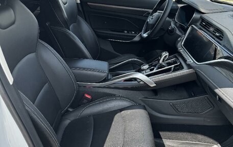 Geely Atlas, 2024 год, 1 696 800 рублей, 9 фотография