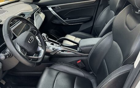 Geely Atlas, 2024 год, 1 696 800 рублей, 6 фотография