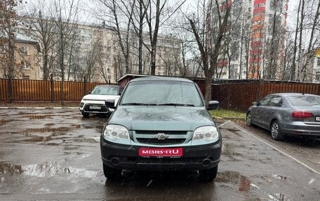 Chevrolet Niva I рестайлинг, 2017 год, 690 000 рублей, 1 фотография