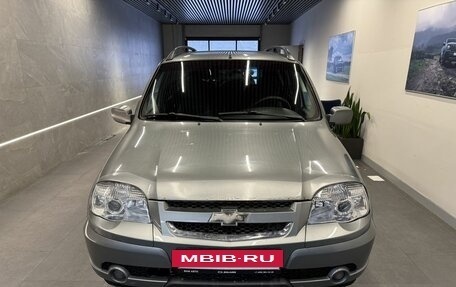 Chevrolet Niva I рестайлинг, 2011 год, 399 000 рублей, 2 фотография