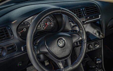 Volkswagen Polo VI (EU Market), 2018 год, 950 000 рублей, 11 фотография