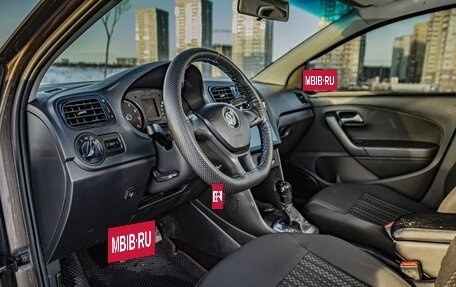 Volkswagen Polo VI (EU Market), 2018 год, 950 000 рублей, 10 фотография