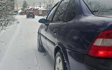 Opel Vectra B рестайлинг, 1996 год, 130 000 рублей, 12 фотография