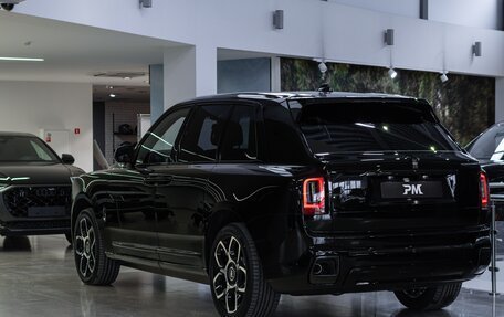 Rolls-Royce Cullinan, 2025 год, 89 900 000 рублей, 5 фотография