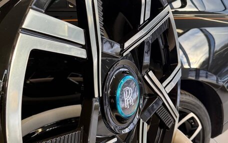 Rolls-Royce Cullinan, 2025 год, 89 900 000 рублей, 25 фотография