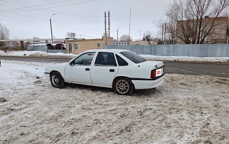 Opel Vectra A, 1994 год, 100 000 рублей, 6 фотография