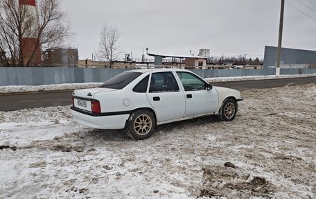 Opel Vectra A, 1994 год, 100 000 рублей, 5 фотография