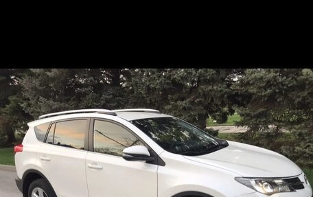 Toyota RAV4, 2013 год, 1 990 000 рублей, 6 фотография