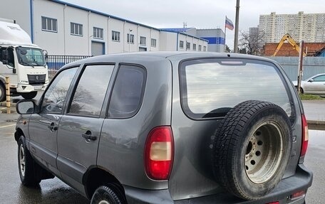 Chevrolet Niva I рестайлинг, 2004 год, 230 000 рублей, 7 фотография