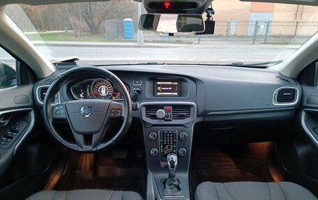 Volvo V40 II рестайлинг, 2014 год, 1 390 000 рублей, 7 фотография