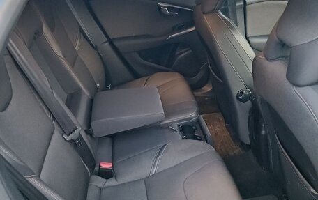 Volvo V40 II рестайлинг, 2014 год, 1 390 000 рублей, 10 фотография