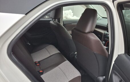 Toyota Yaris Cross, 2021 год, 2 000 000 рублей, 2 фотография