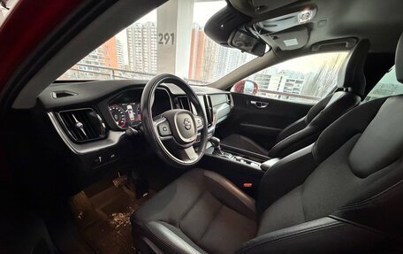 Volvo XC60 II, 2019 год, 3 800 000 рублей, 6 фотография