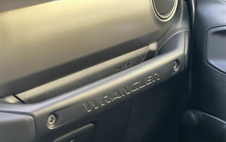 Jeep Wrangler, 2018 год, 2 900 000 рублей, 18 фотография