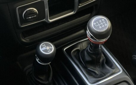 Jeep Wrangler, 2018 год, 2 900 000 рублей, 19 фотография