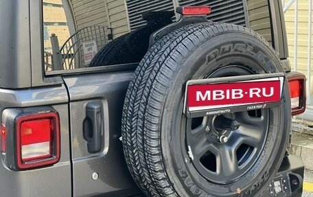 Jeep Wrangler, 2018 год, 2 900 000 рублей, 26 фотография