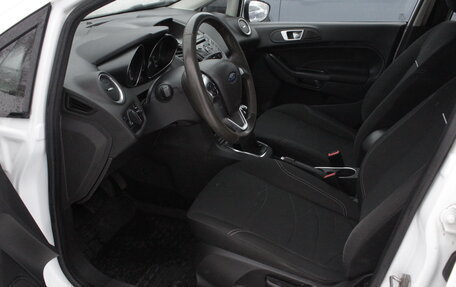 Ford Fiesta, 2015 год, 890 000 рублей, 6 фотография