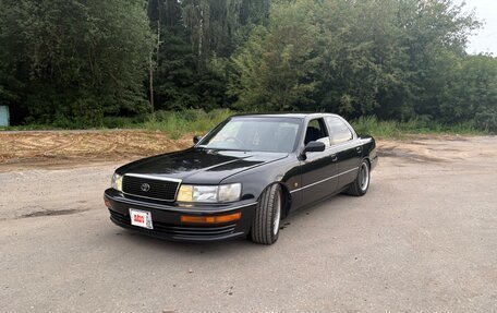 Toyota Celsior III, 1992 год, 900 000 рублей, 2 фотография