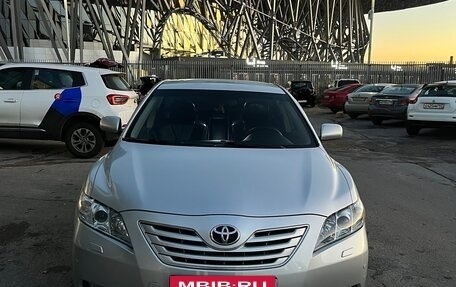 Toyota Camry, 2007 год, 985 000 рублей, 18 фотография